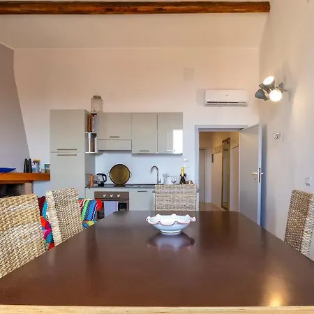 Vista Capo Lägenhet *